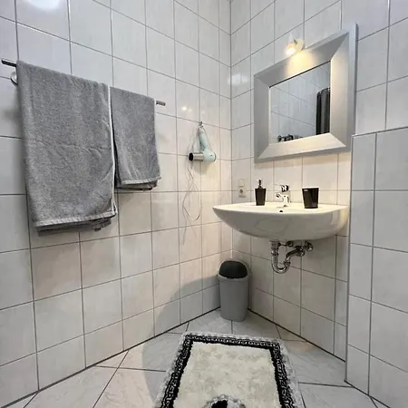 O&w Ferienzimmer Am Nürburgring, Quiddelbach