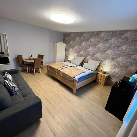 アパート O&w Ferienzimmer Am Nuerburgring, *